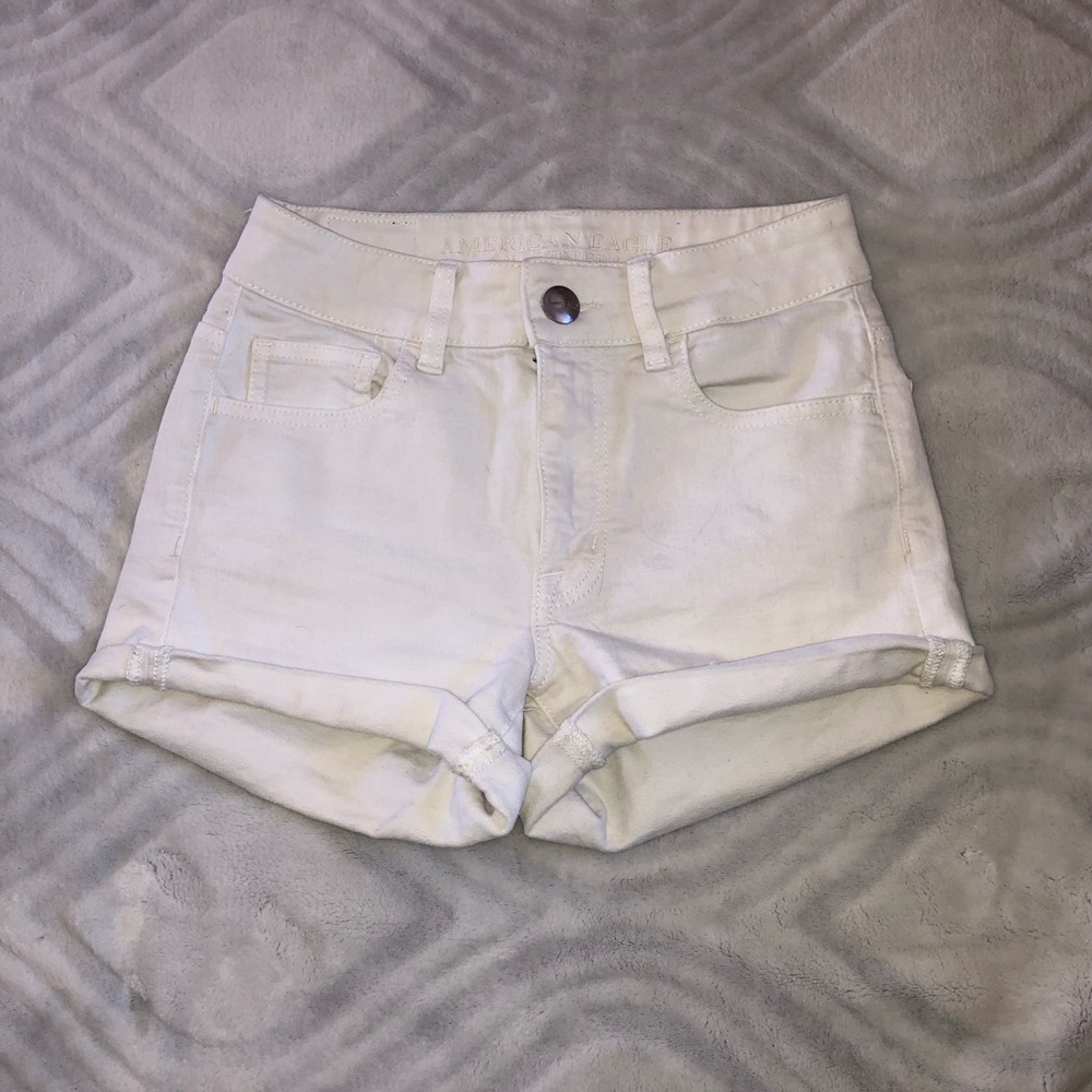 White high rise shorts